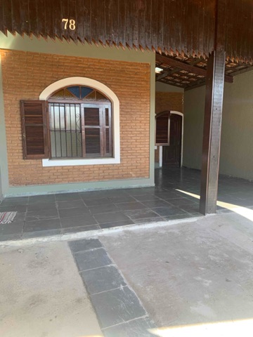 Casa com 300m² 3 quartos e 3 banheiros, à venda, no bairro Jardim do Ypê em Pindamonhangaba