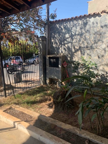 Casa com 300m² 3 quartos e 3 banheiros, à venda, no bairro Jardim do Ypê em Pindamonhangaba