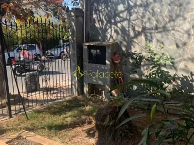 Casa com 300m² 3 quartos e 3 banheiros, à venda, no bairro Jardim do Ypê em Pindamonhangaba