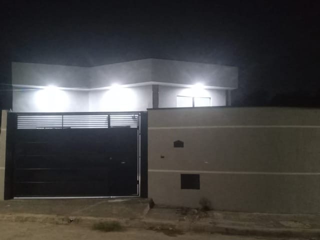 Casa com 187m² 3 quartos e 2 banheiros, à venda, no bairro Loteamento Residencial e Comercial Flamboyant em Pindamonhangaba