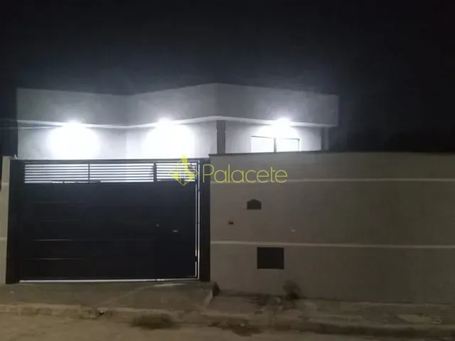 Casa com 187m² 3 quartos e 2 banheiros, à venda ou para alugar, no bairro Loteamento Residencial e Comercial Flamboyant em Pindamonhangaba