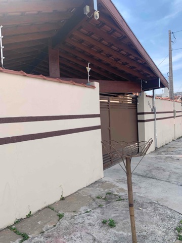 Casa 3 quartos e 3 banheiros, à venda, no bairro Maria Áurea em Pindamonhangaba