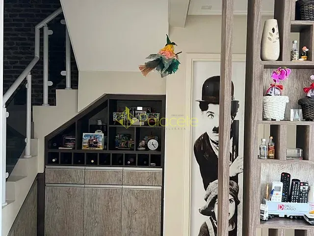 Casa com 140m² 3 quartos e 3 banheiros, à venda, no bairro Loteamento Alfredo Abilio Flores em Pindamonhangaba