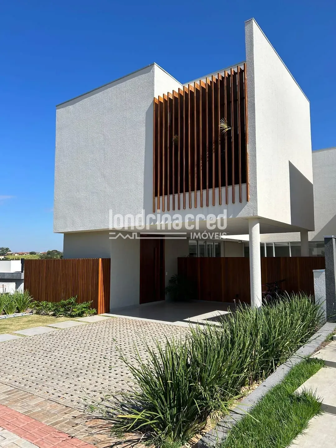 Casa, 4 quartos, 244 m² - Foto 1