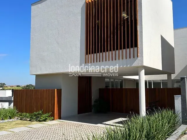 Casa com 287m² 4 quartos e 5 banheiros, à venda, no bairro CONDOMÍNIO ARANGUÁ em Londrina