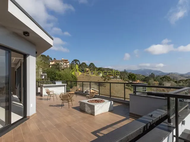 Casa com 1034m² 3 quartos e 4 banheiros, à venda, no bairro Santo Antonio do Pinhal em Santo Antônio do Pinhal