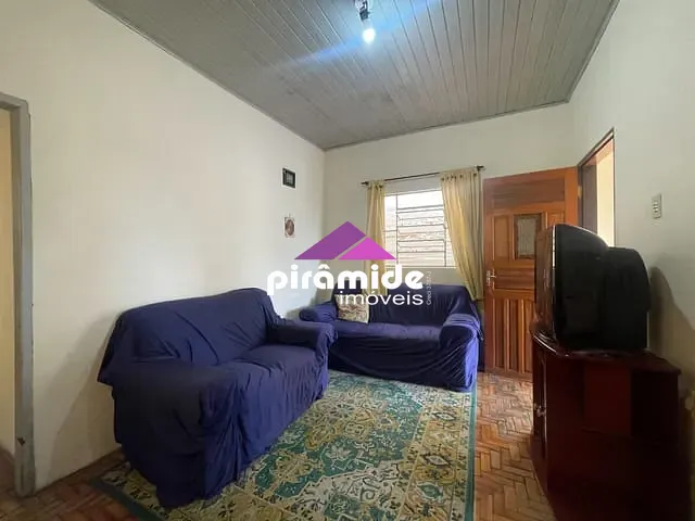 Casa com 357m² 2 quartos e 1 banheiro, à venda, no bairro Santana em São José dos Campos