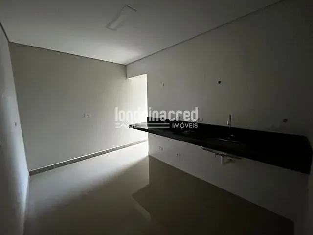 Casa 3 quartos e 2 banheiros, à venda, no bairro Loteamento Chamonix em Londrina