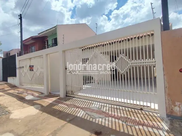 Casa com 250m² 3 quartos e 3 banheiros, à venda, no bairro Jardim Maria Celina em Londrina
