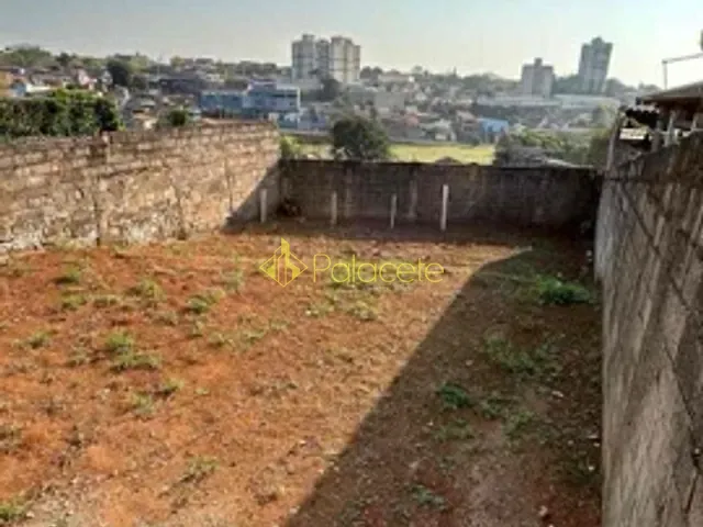 Sobrado com 349m² 3 quartos e 2 banheiros, à venda, no bairro Granjas Santa Terezinha em Taubaté