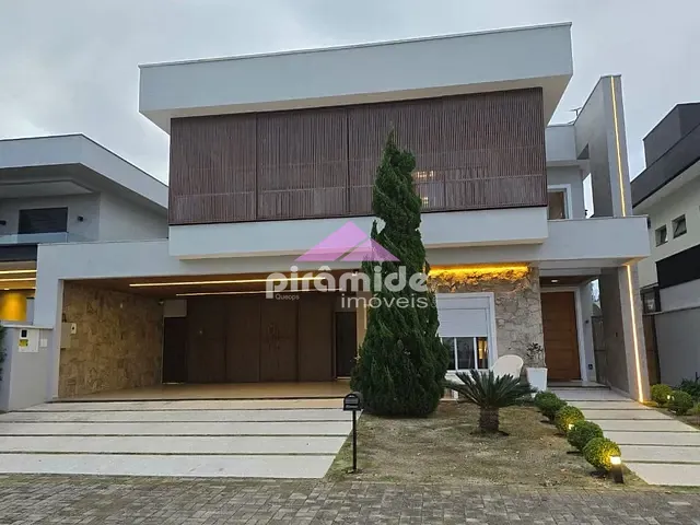 Casa com 450m² 5 quartos e 6 banheiros, à venda, no bairro Urbanova em São José dos Campos