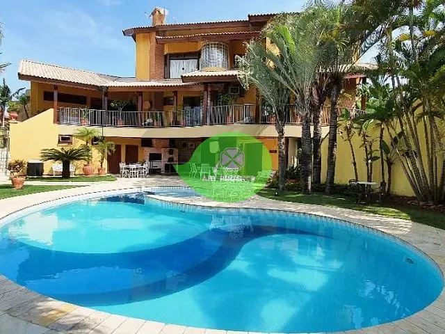 Casa com 1017m² 5 quartos e 8 banheiros, à venda, no bairro Condomínio Rancho Dirce em Sorocaba