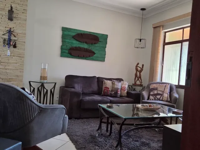 Casa 3 quartos e 3 banheiros, à venda, no bairro Tabaú em Pindamonhangaba