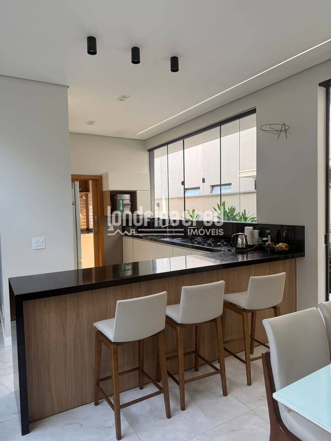 Casa, 3 quartos, 232 m² - Foto 6