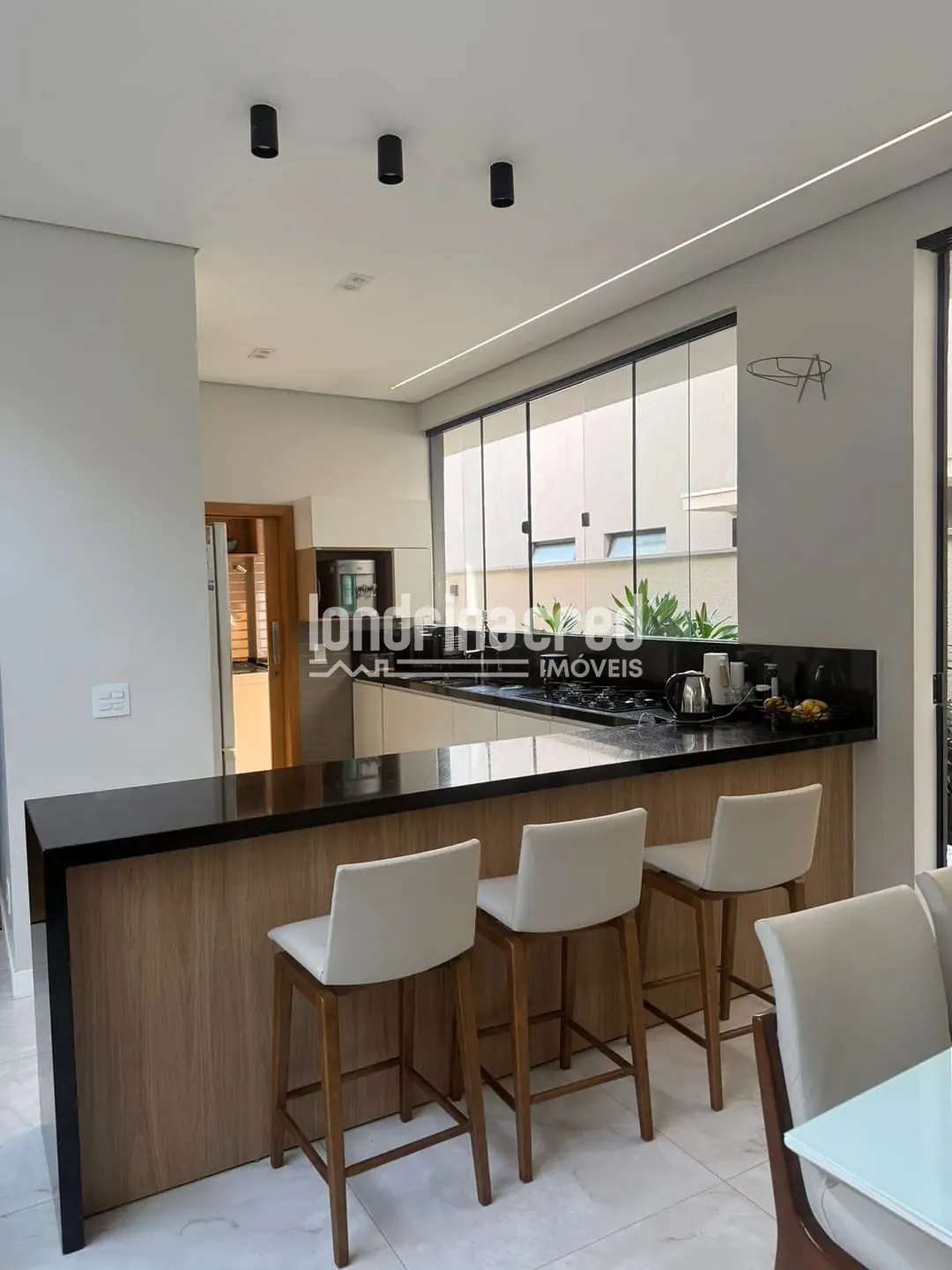 Casa, 3 quartos, 232 m² - Foto 6