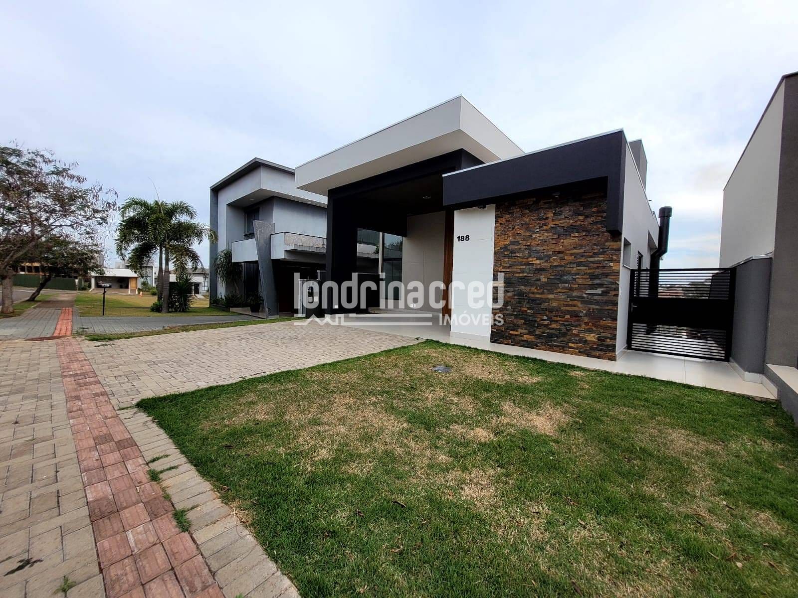 Casa, 3 quartos, 174 m² - Foto 1