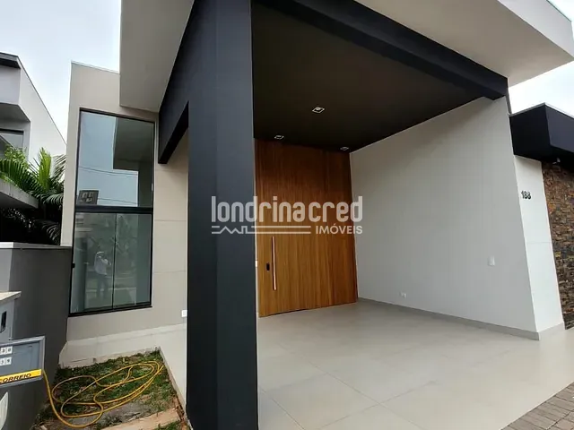 Casa com 277m² 3 quartos e 5 banheiros, à venda, no bairro CONDOMÍNIO TANGARÁ em Londrina