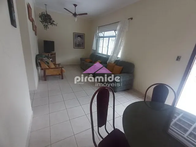 Casa com 270m² 3 quartos e 1 banheiro, à venda, no bairro Caputera em Caraguatatuba