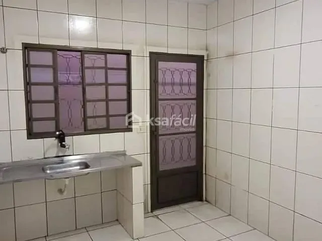 Casa com 180m² 2 quartos e 1 banheiro, à venda, no bairro Jardim Anache em Campo Grande