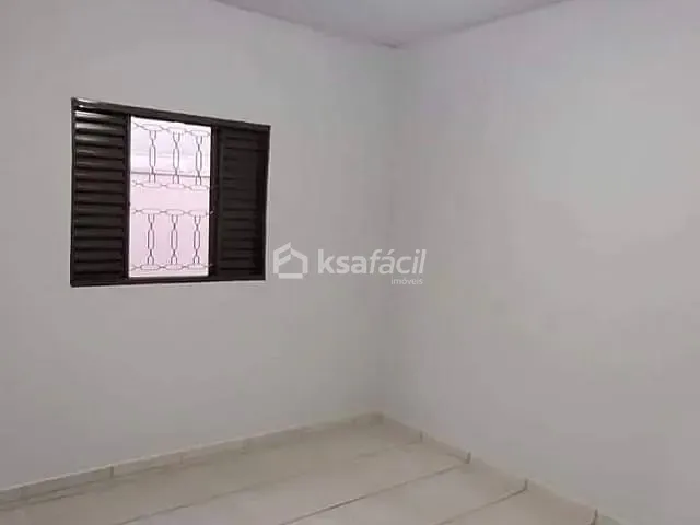 Casa com 180m² 2 quartos e 1 banheiro, à venda, no bairro Jardim Anache em Campo Grande