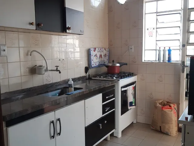 Casa com 250m² 3 quartos e 1 banheiro, à venda, no bairro Jardim Rosely em Pindamonhangaba