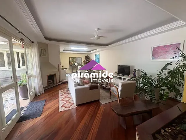 Casa com 450m² 4 quartos e 4 banheiros, à venda, no bairro Jardim Nova América em São José dos Campos
