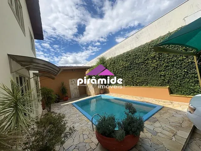 Casa com 450m² 4 quartos e 4 banheiros, à venda, no bairro Jardim Nova América em São José dos Campos