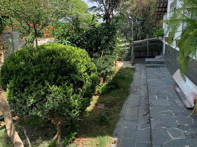 Casa com 320m² 3 quartos e 2 banheiros, à venda, no bairro Jardim Santa Cecília em Pindamonhangaba
