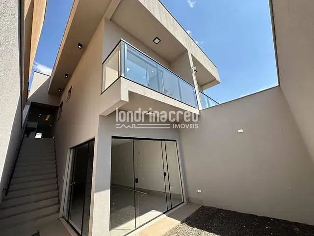 Casa com 125m² 2 quartos e 3 banheiros, à venda, no bairro Jardim Portal dos Pioneiros em Londrina
