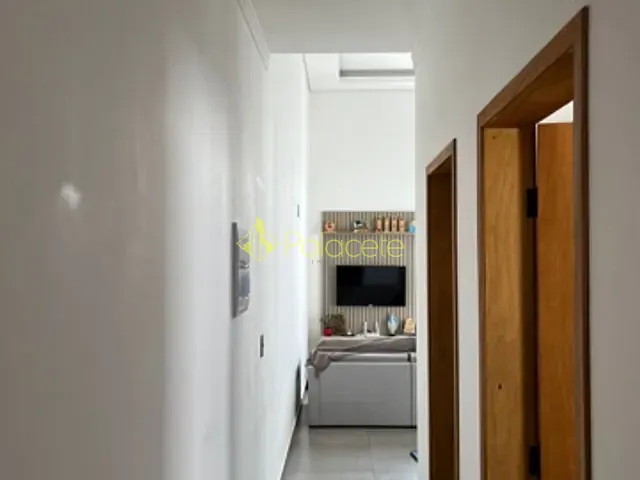 Casa com 200m² 2 quartos e 2 banheiros, à venda, no bairro Residencial Parque das Palmeiras em Pindamonhangaba