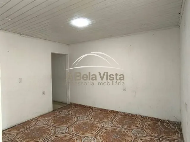 Casa 3 quartos e 2 banheiros, para alugar, no bairro Jardim Elvira em Osasco