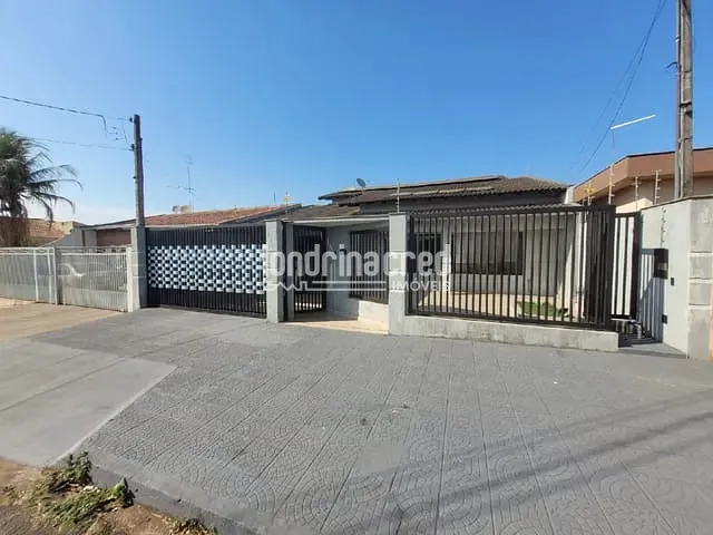 Casa com 378m² 3 quartos e 4 banheiros, à venda, no bairro Brasília em Londrina