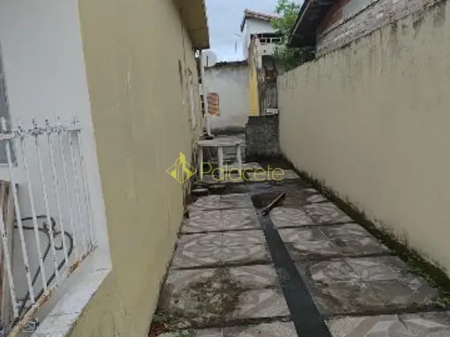 Casa com 270m² 3 quartos e 1 banheiro, à venda, no bairro Vila Rica em Pindamonhangaba