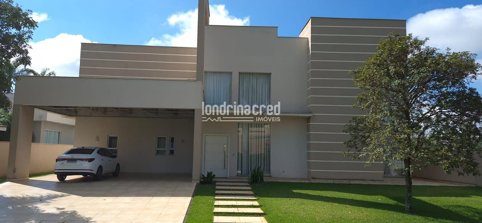 Casa, 4 quartos, 310 m² - Foto 1