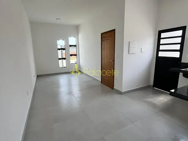 Casa com 150m² 2 quartos e 2 banheiros, à venda, no bairro Areão em Taubaté