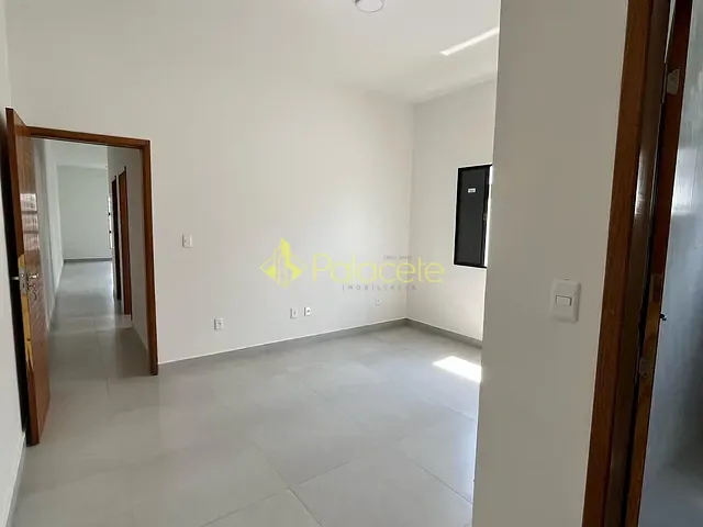 Casa com 150m² 2 quartos e 2 banheiros, à venda, no bairro Areão em Taubaté