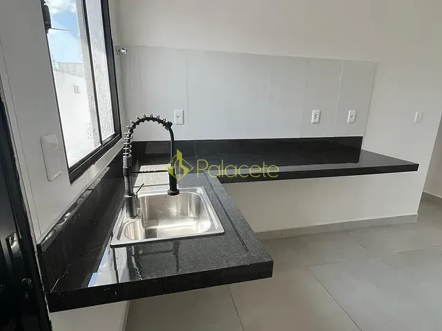 Casa com 150m² 2 quartos e 2 banheiros, à venda, no bairro Areão em Taubaté