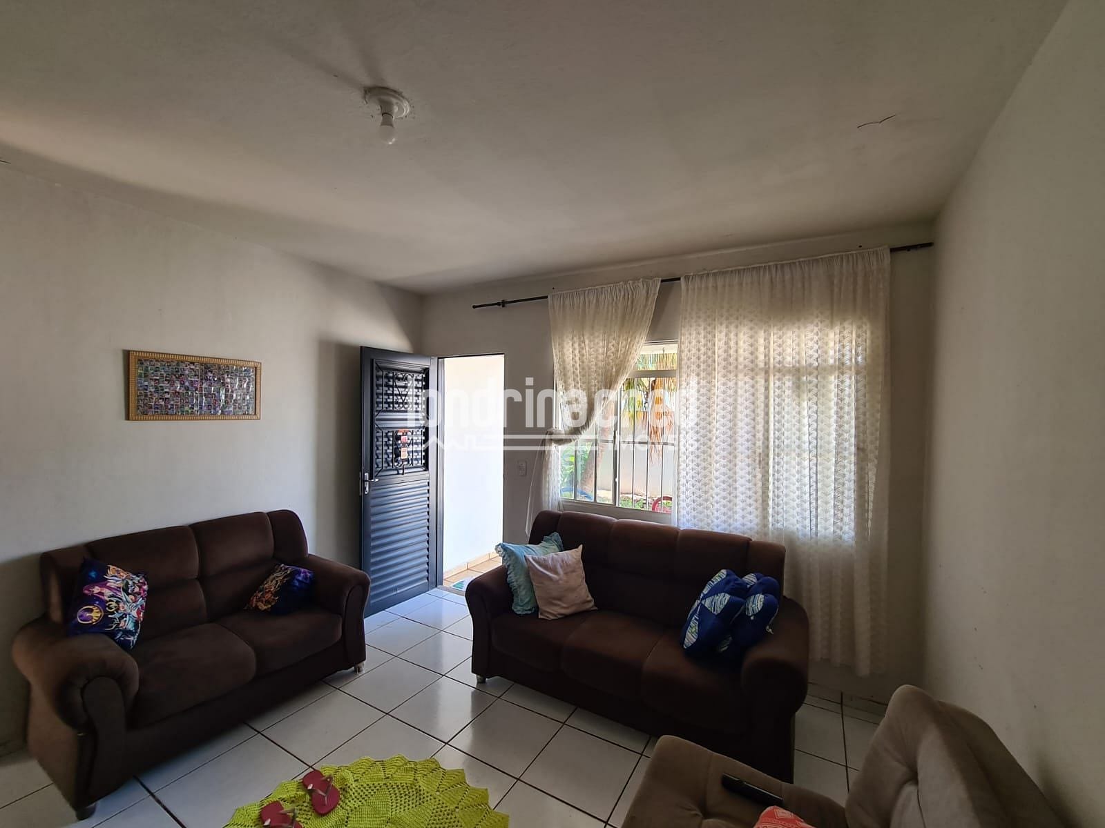 Casa, 4 quartos, 160 m² - Foto 3