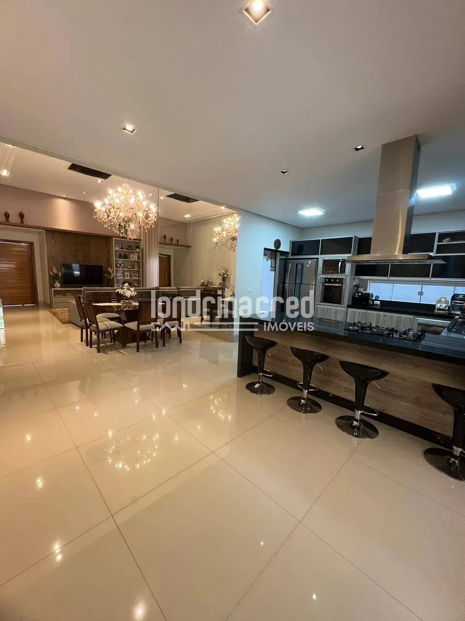 Casa, 3 quartos, 279 m² - Foto 8