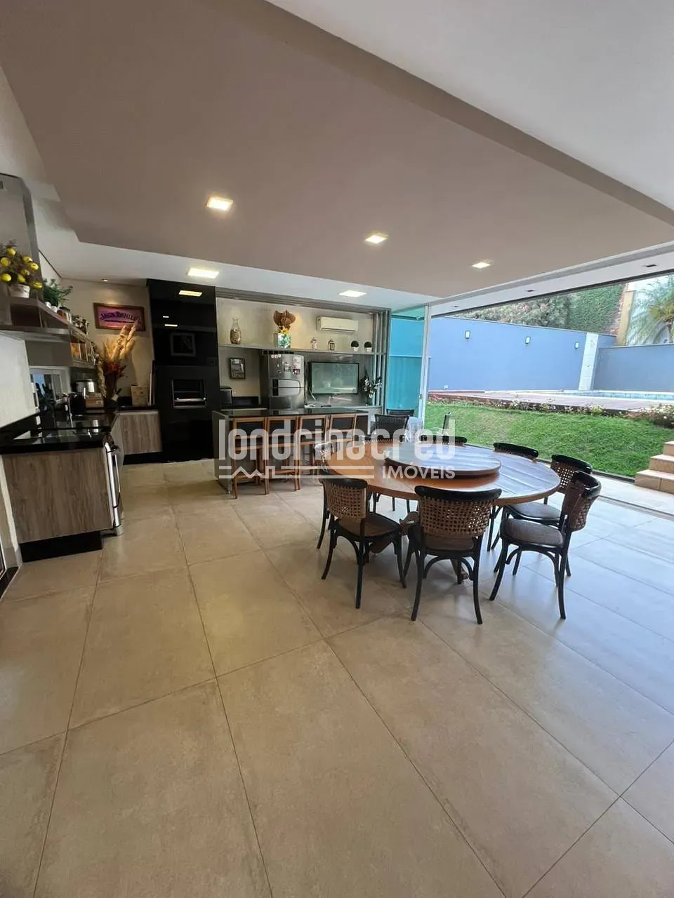 Casa, 3 quartos, 279 m² - Foto 31
