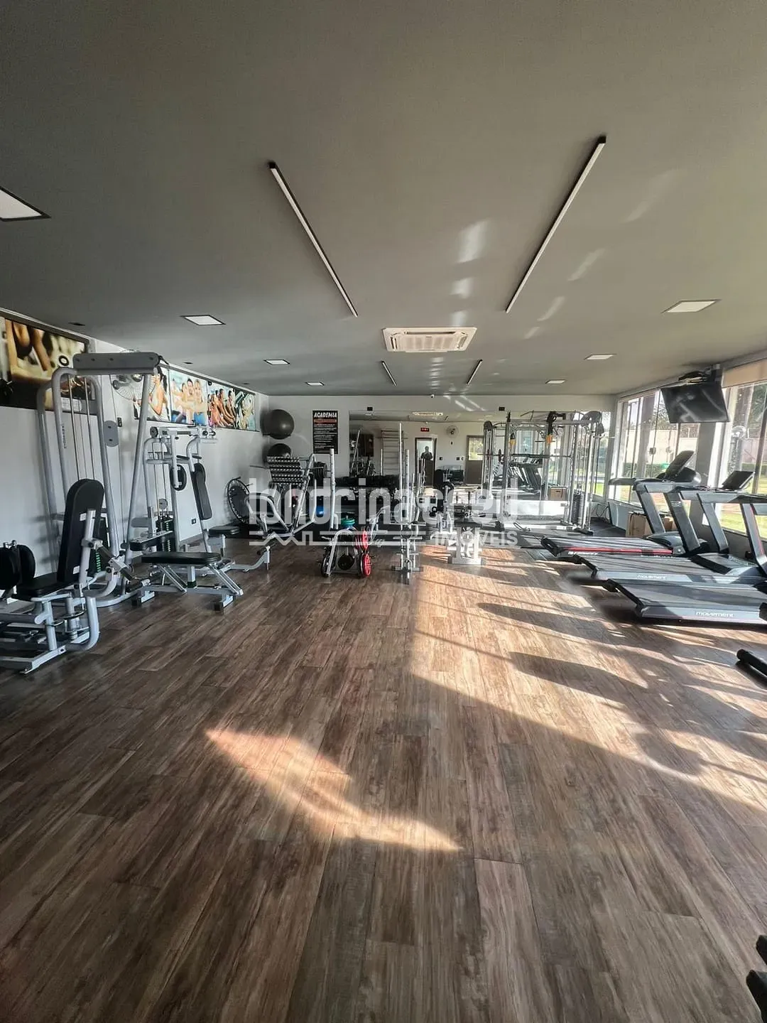 Casa, 3 quartos, 279 m² - Foto 42