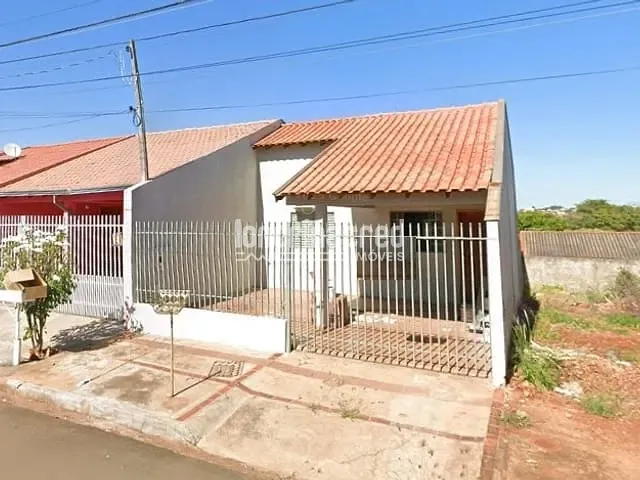 Casa com 200m² 2 quartos e 1 banheiro, à venda, no bairro Califórnia em Londrina