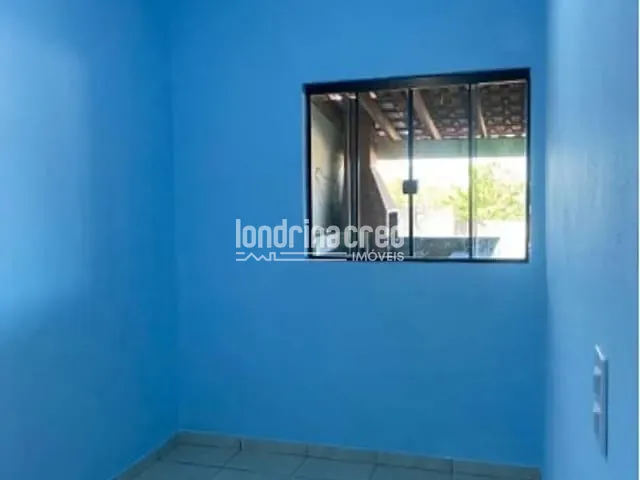 Casa com 200m² 2 quartos e 1 banheiro, à venda, no bairro Califórnia em Londrina