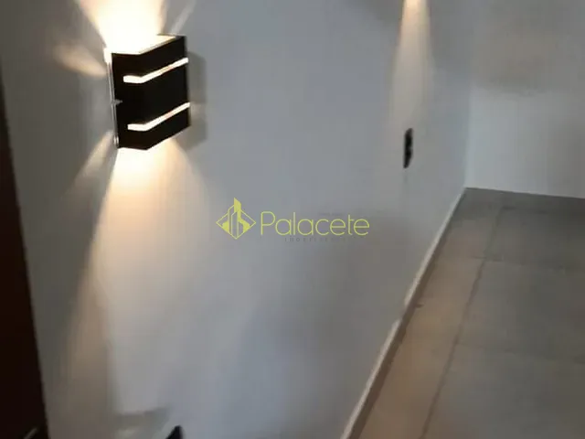 Casa 3 quartos e 1 banheiro, à venda, no bairro Loteamento Residencial e Comercial Araguaia em Pindamonhangaba