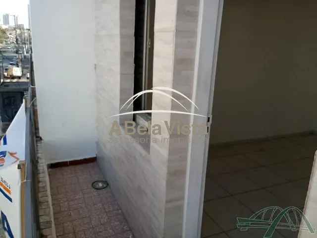 Casa 2 quartos e 1 banheiro, para alugar, no bairro Bela Vista em Osasco