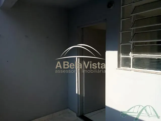 Casa 2 quartos e 1 banheiro, para alugar, no bairro Bela Vista em Osasco