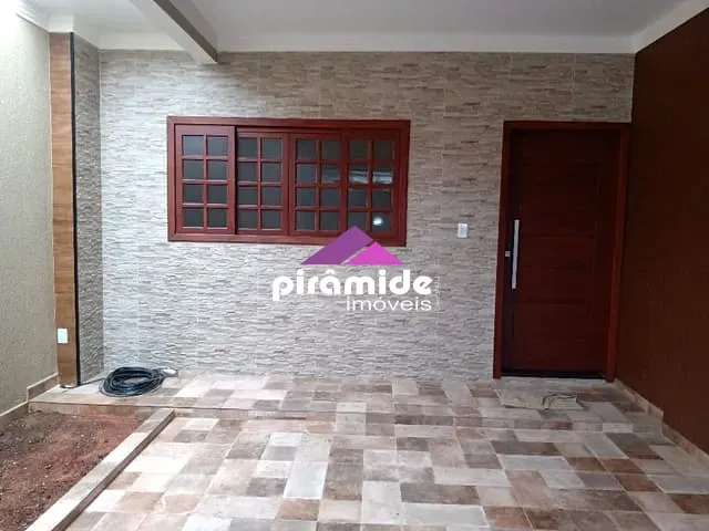 Casa com 153m² 3 quartos e 2 banheiros, à venda, no bairro Jardim Amália em Caçapava