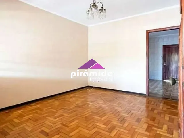 Casa com 260m² 2 quartos e 2 banheiros, à venda, no bairro Jardim São José em Caçapava