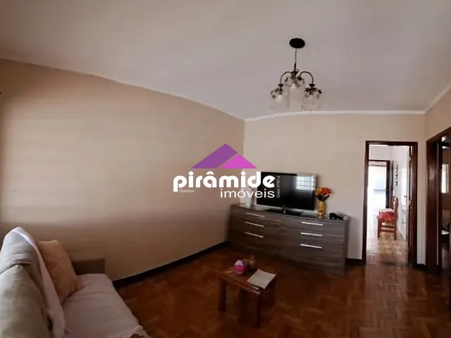 Casa com 260m² 2 quartos e 2 banheiros, à venda, no bairro Jardim São José em Caçapava