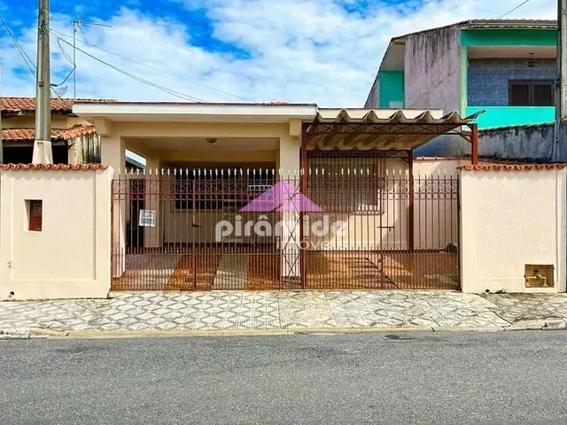 Casa com 260m² 2 quartos e 2 banheiros, à venda, no bairro Jardim São José em Caçapava